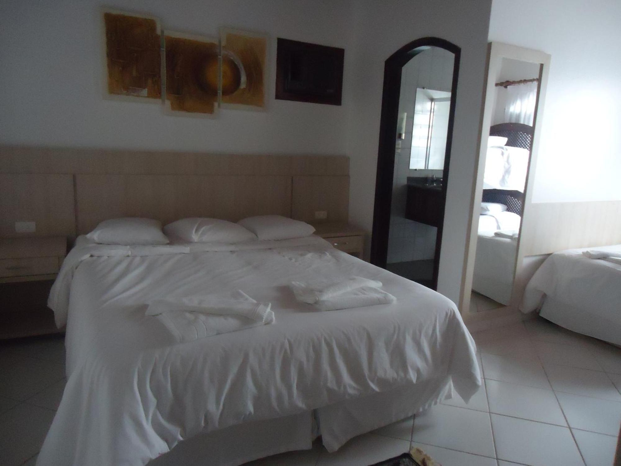 Hotel Pousada Da Neia Cananeia Luaran gambar